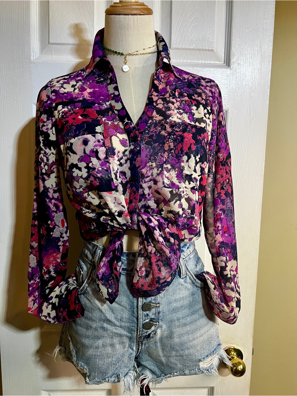 Express Wms Purple Floral Sheer Chiffon Portofino Roll Sleeve Boho Blouse XS